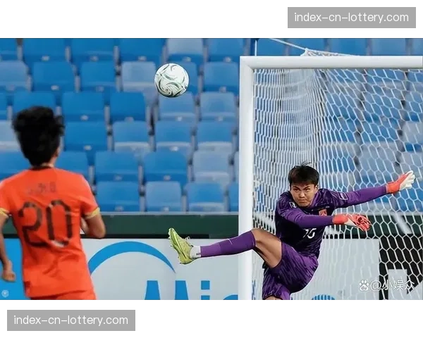 数据面板显示：比赛第60分钟，主队首次射正球门范围